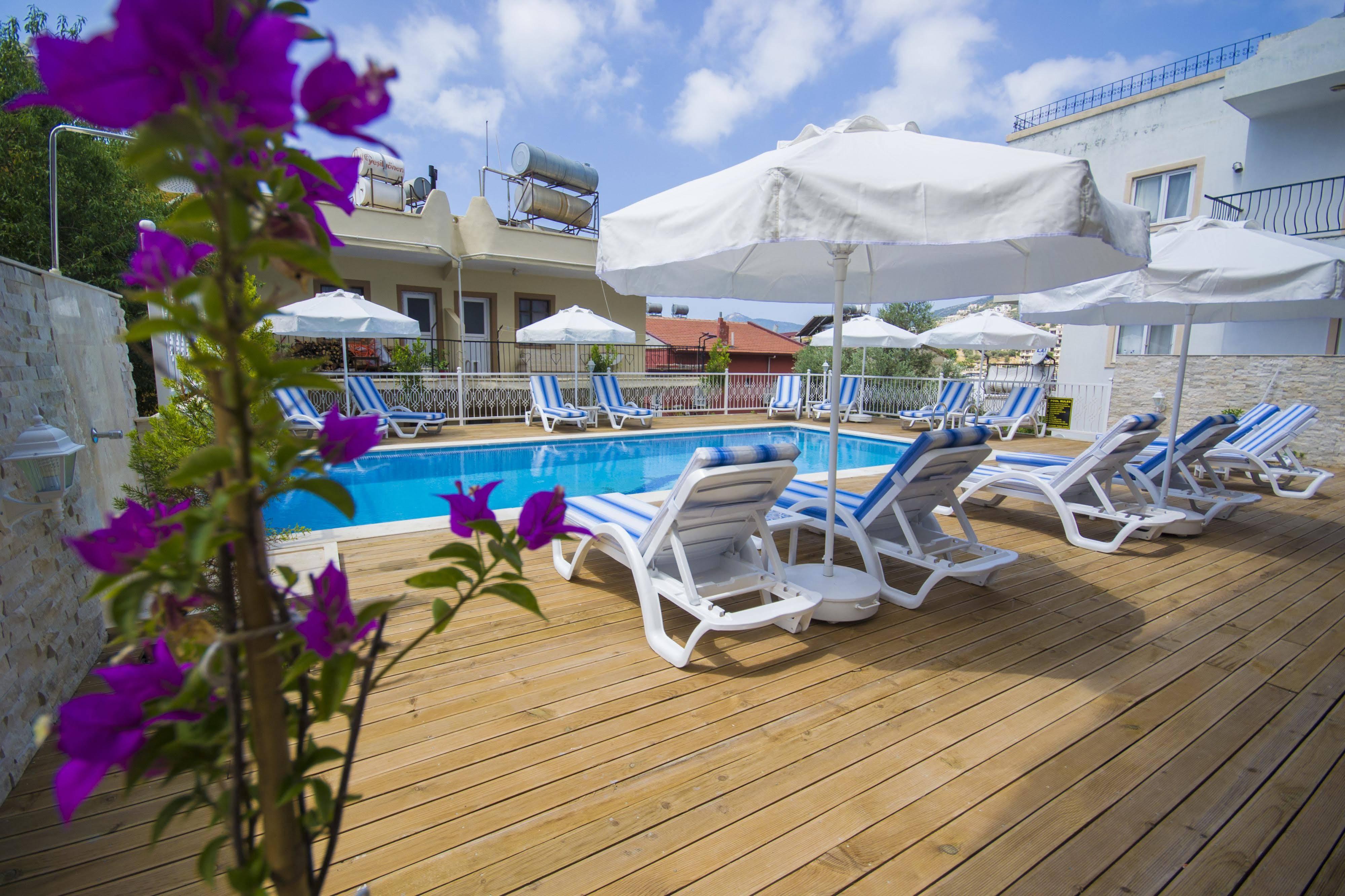 Kelebek Studio Apartments Kalkan Exterior foto
