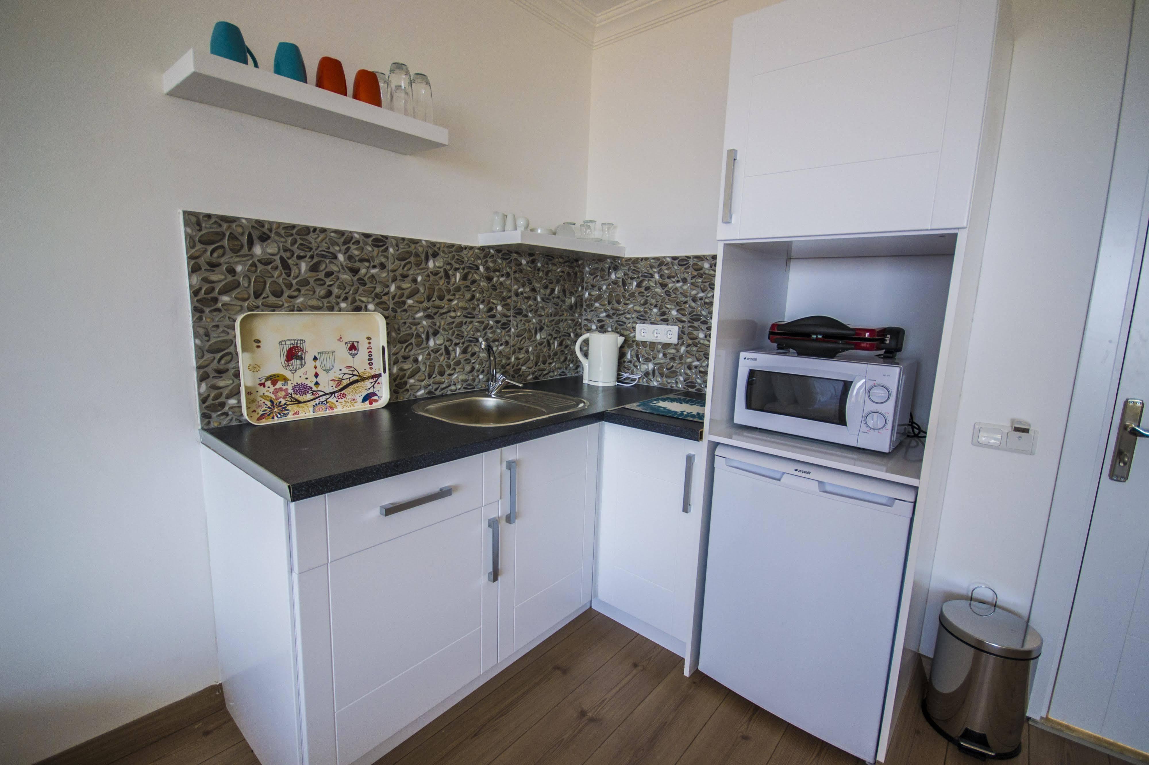 Kelebek Studio Apartments Kalkan Exterior foto